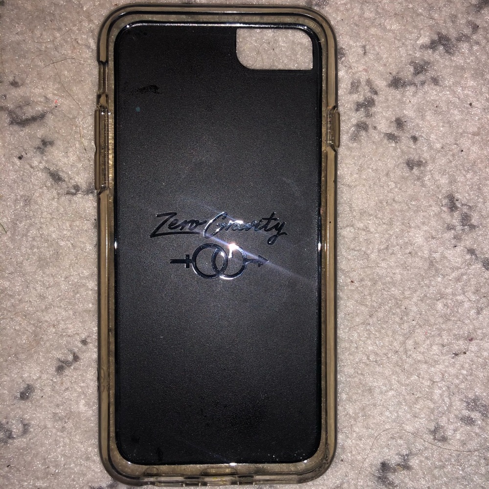 Lightening bolt iPhone 7 case - Picture 3 of 3